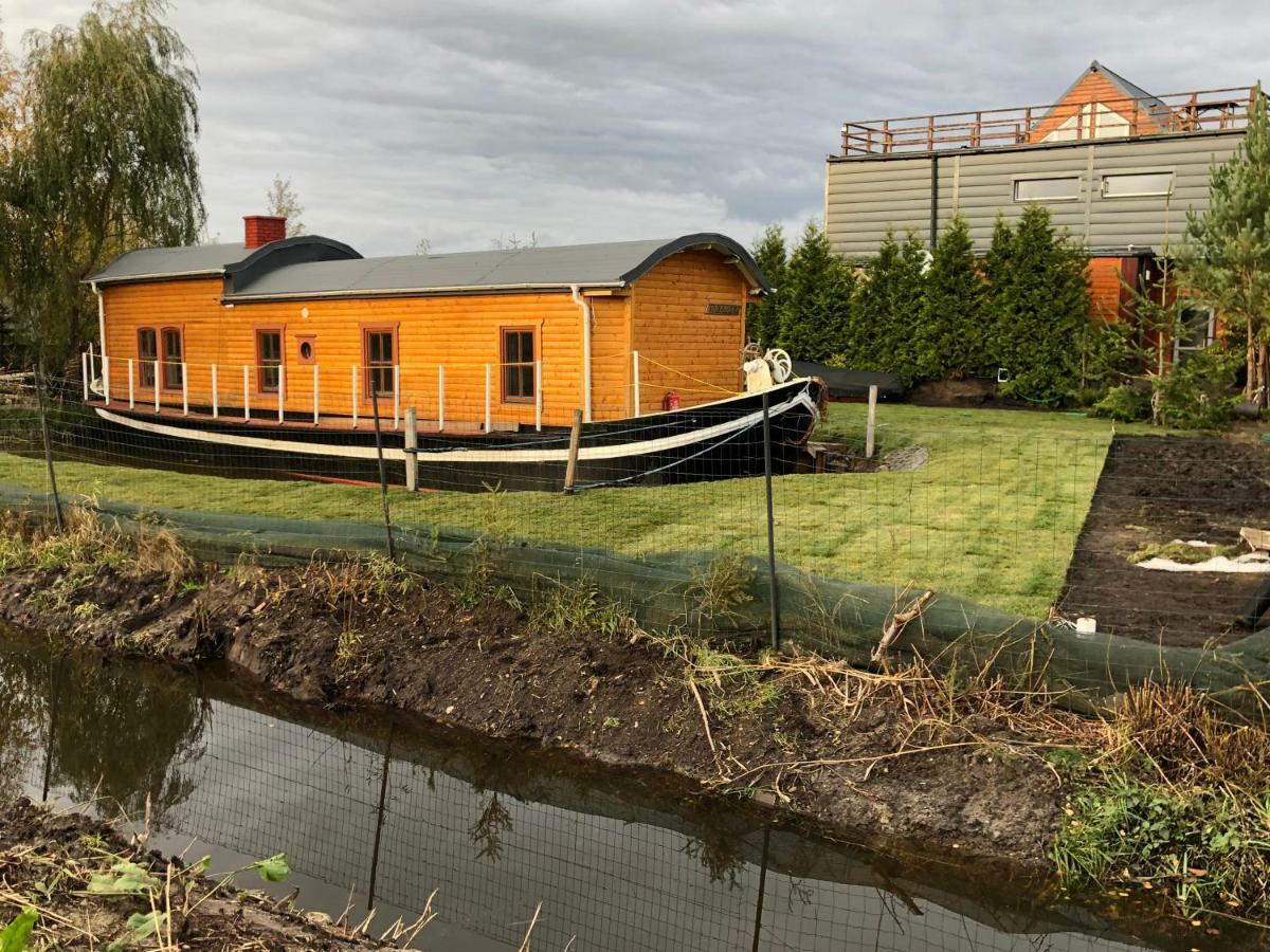 Dutch Hausboat "Molendiep" Built 1909 Mosty Exterior photo